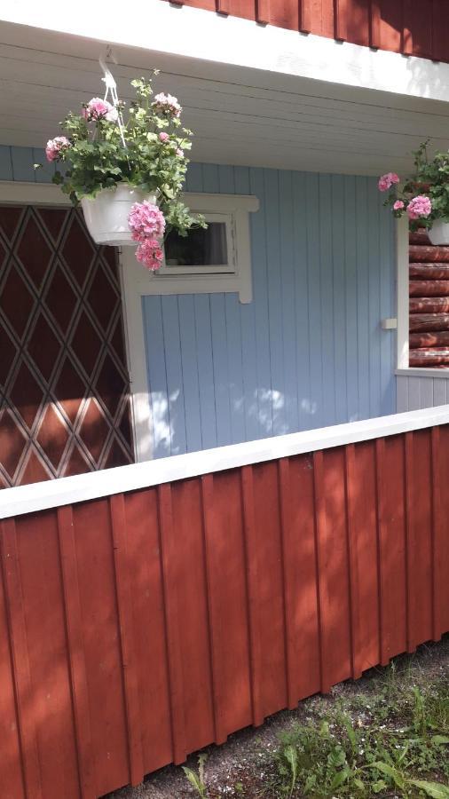 Draenggardens Stuga Pa Genuin Raettviksgard Boda  Bagian luar foto